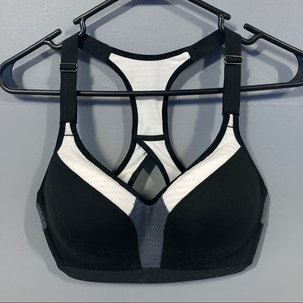 Victoria Secret 36C Sport Razorback Bra